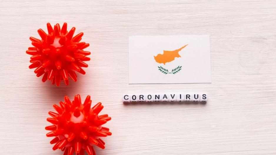 Πάνω τα κρούσματα, η προσοχή στις νοσηλείες