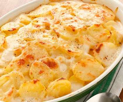 Creamy potatoes with spinach