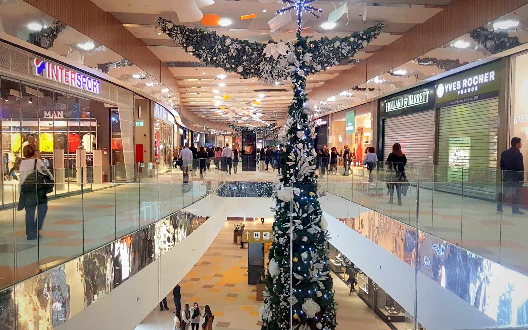 Το ωράριο των malls της Κύπρου για τα Φώτα