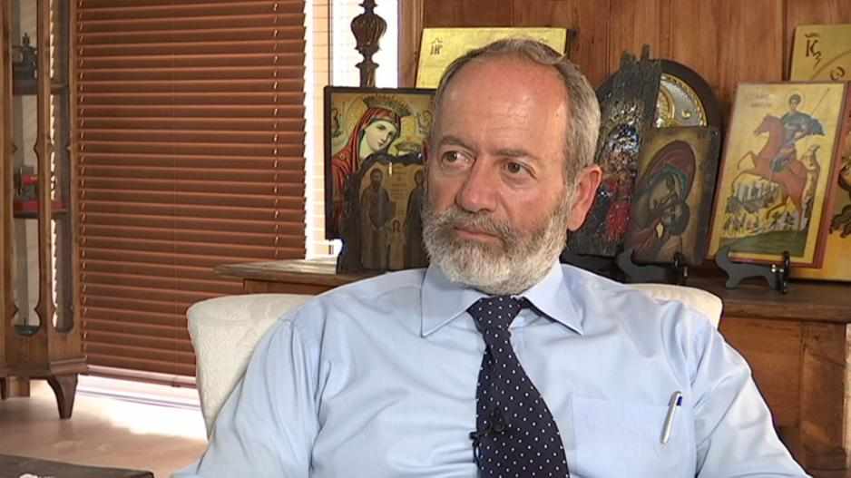 Ματσάκης:Απορώ γιατί συνεχίζει ο Μόρφου