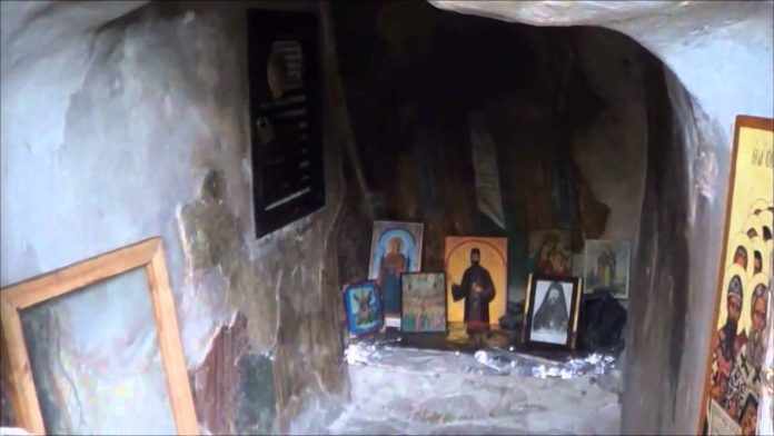 Tο «Σπήλαιο ή Παλιό Ασκητήριο των Αγίων 318 Πατέρων στην Πάφο