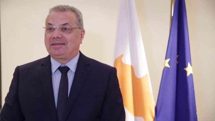 Νέο ρουσφέτι από τον Υπ. Εσωτερικών για τ/κ κατοικία στην Αλέκτορα