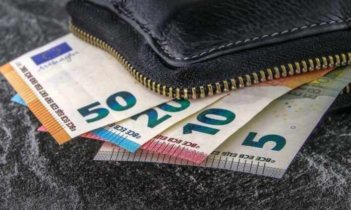 65% των εργαζομένων έχουν μισθό κάτω από τον μέσο όρο