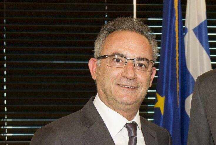 Αβέρωφ - «Μαθήματα από αυτούς που στηρίζουμε δεν χρειαζόμαστε και δεν ανεχόμαστε»