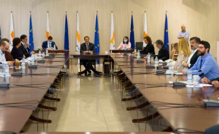 Ιδού οι εισηγήσεις της επιδημιολογικής ομάδας