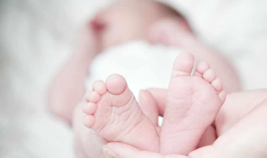 Πώς εκδηλώνεται στα βρέφη η «Όμικρον»