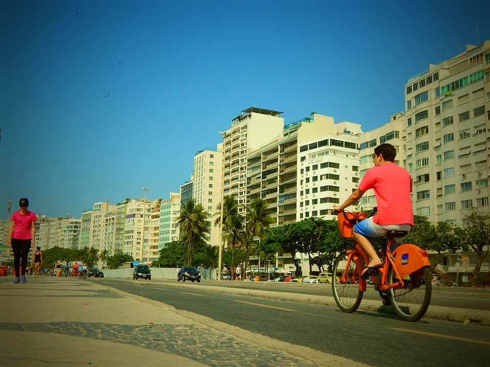 Bicycle roads in Nicosia?