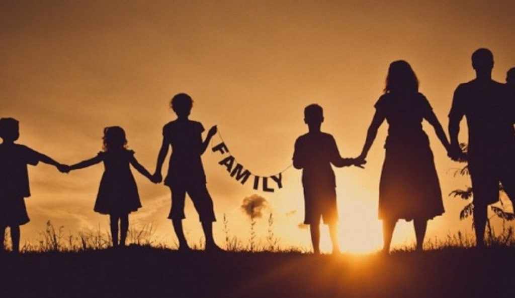 Σε απόγνωση οι πολύτεκνοι, τους τσάκισε η ακρίβεια