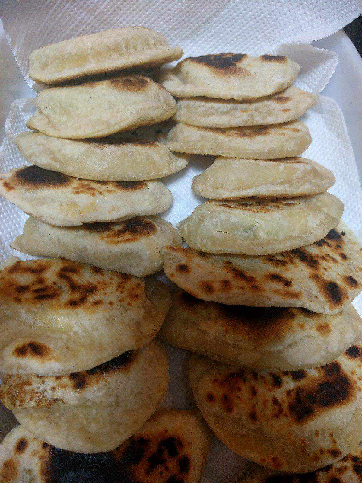 Mpurekia with halloumi or anari 