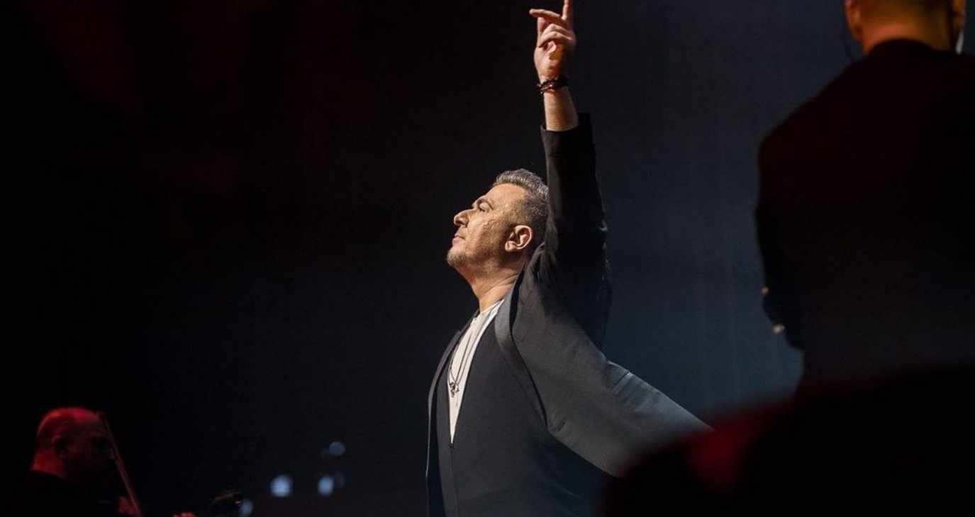 Ο Αντώνης Ρέμος στην Κύπρο