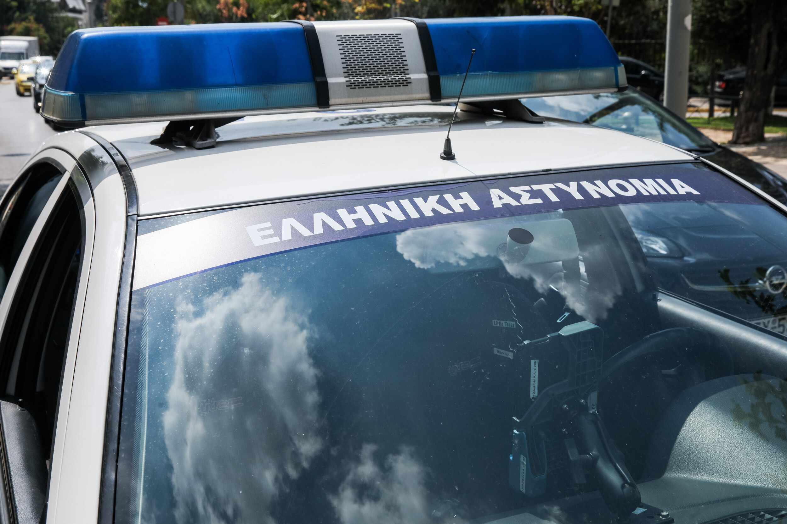 Πυροβολισμός 17χρονου από αστυνομικό στην Ελλάδα. Δεν ήταν Ρομά ο νεαρός.