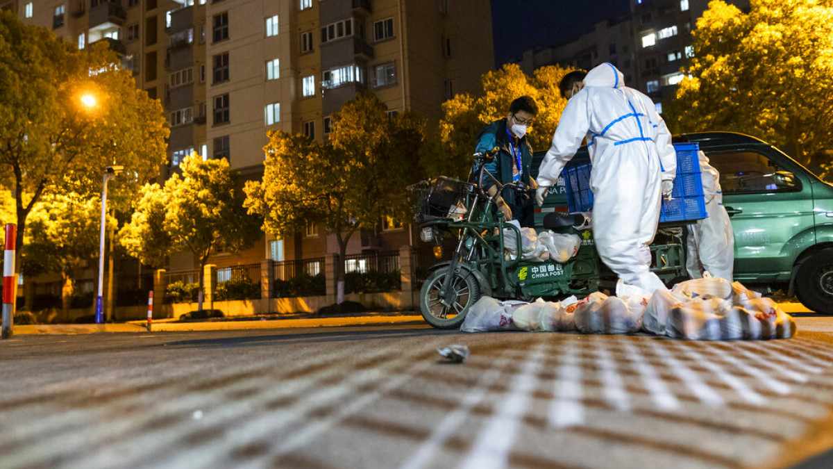 Έτσι εξηγεί ο Δρ Βωνιάτης το ακραίο lockdown στη Σανγκάη