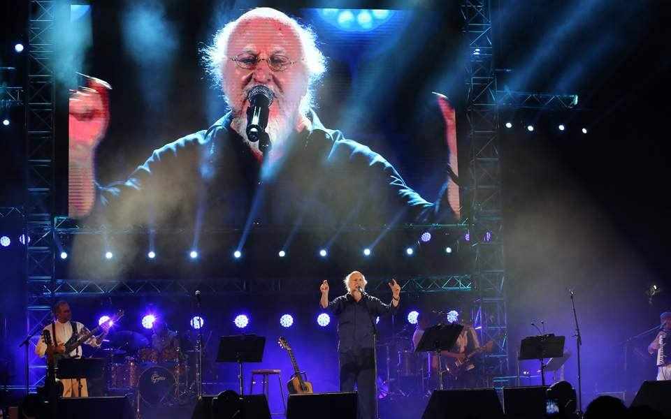 Διονύσης Σαββόπουλος "Φωνή και Πιάνο" με το Στάθη Άννινο!