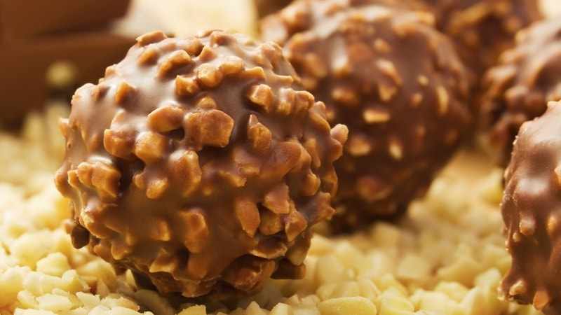 Homemade Ferrero Rocher recipe