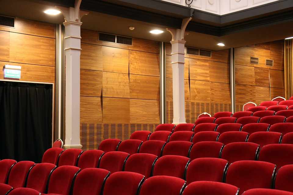 Πρώτο Διεθνές Φεστιβάλ Θεάτρου "Πέντε Βραδιές στην Κύπρο"