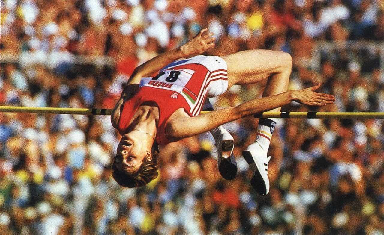 Αφιερώματα σε μεγάλους Ολυμπιονίκες