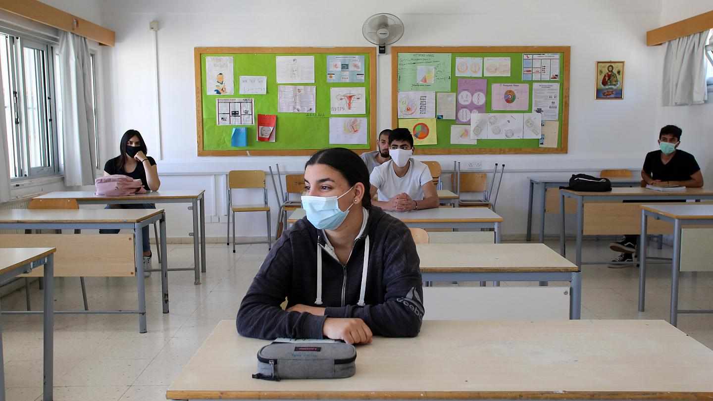 Ανησυχία για το άνοιγμα των σχολείων