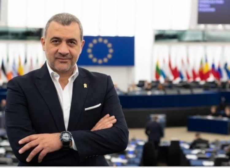 Φουρλάς σε ΕΕ: Κυρώσεις και στην Τουρκία για την εισβολή στην Κύπρο