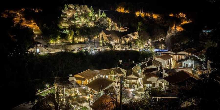Χριστουγεννιάτικο χωριό στον Καλοπαναγιώτη