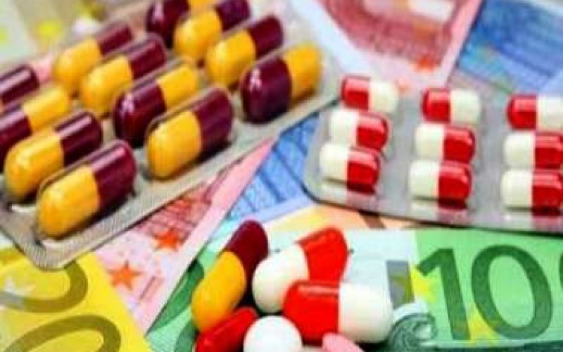 34 ευρώ το Υπ. Υγείας, 1050 ευρώ ο ΟΑΥ - Τελεσίγραφο Χατζηπαντέλα για εξηγήσεις
