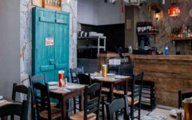 Σκέψεις για άνοιγμα χώρων εστίασης ενόψει Αποκριών