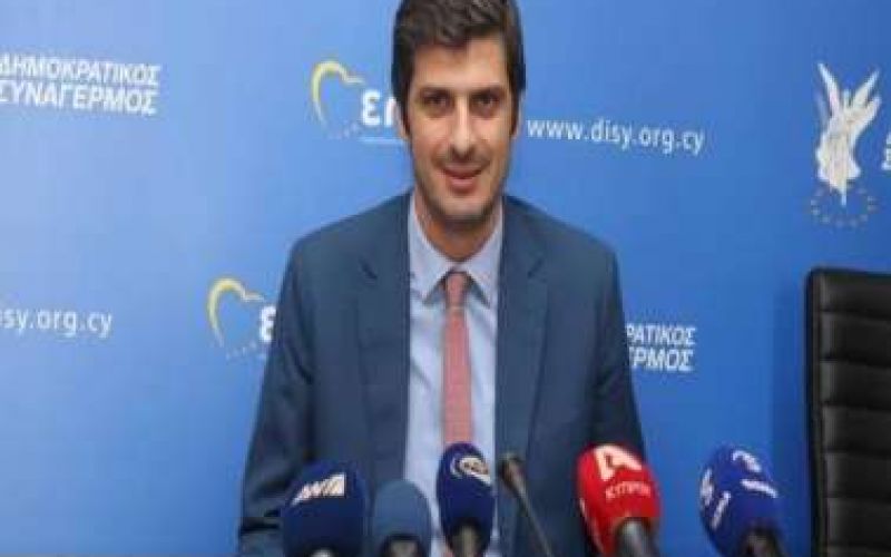 ΔΗΣΥ: Να δημοσιοποιήσει τις κρυφές συμφωνίες ο Χριστοδουλίδης