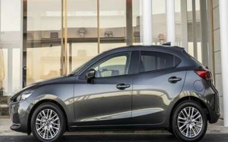 Ανακαλούνται οχήματα Mazda Demio για αλλαγή αερόσακου Takata