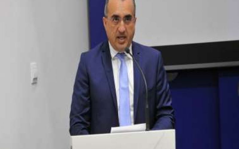 Διευκρινίσεις του Υπ. Υγείας για τα νέα μέτρα