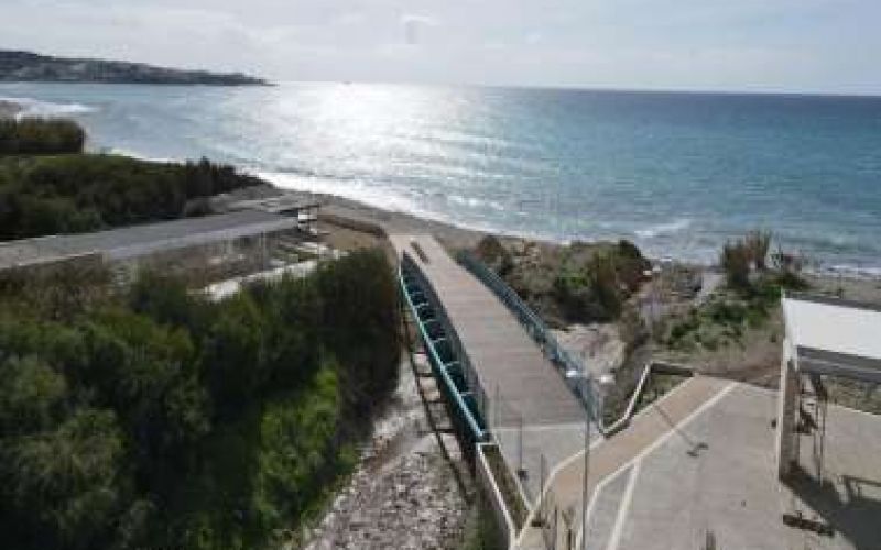Ο μεγαλύτερος παραλιακός πεζόδρομος της Κύπρου ανοίγει τις πύλες του
