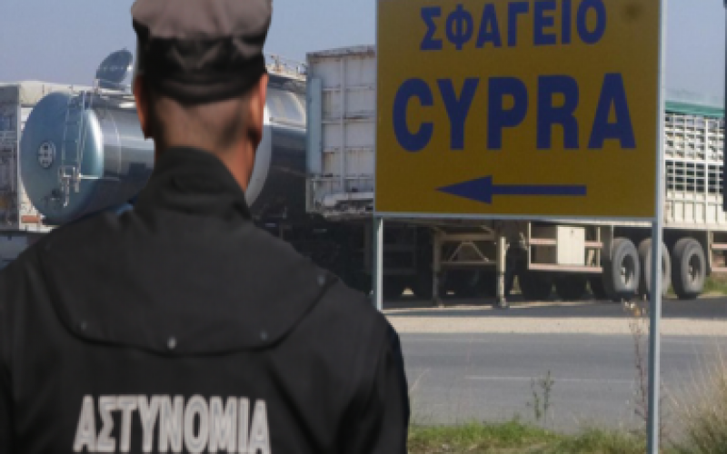 Έντονος ο ιδιοκτήτης του Cypra