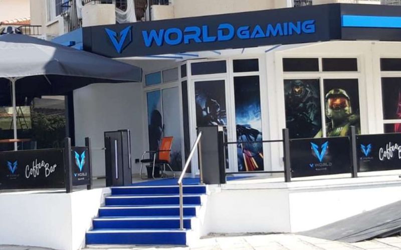 V World Gaming Lounge & Cafe Bar
