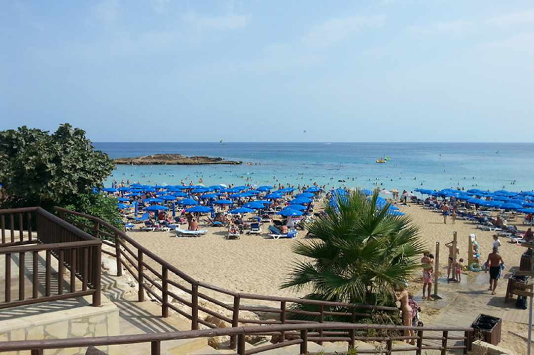 Fig Tree Bay Shopping Center