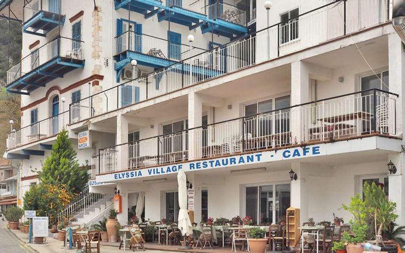 Elyssia Hotel