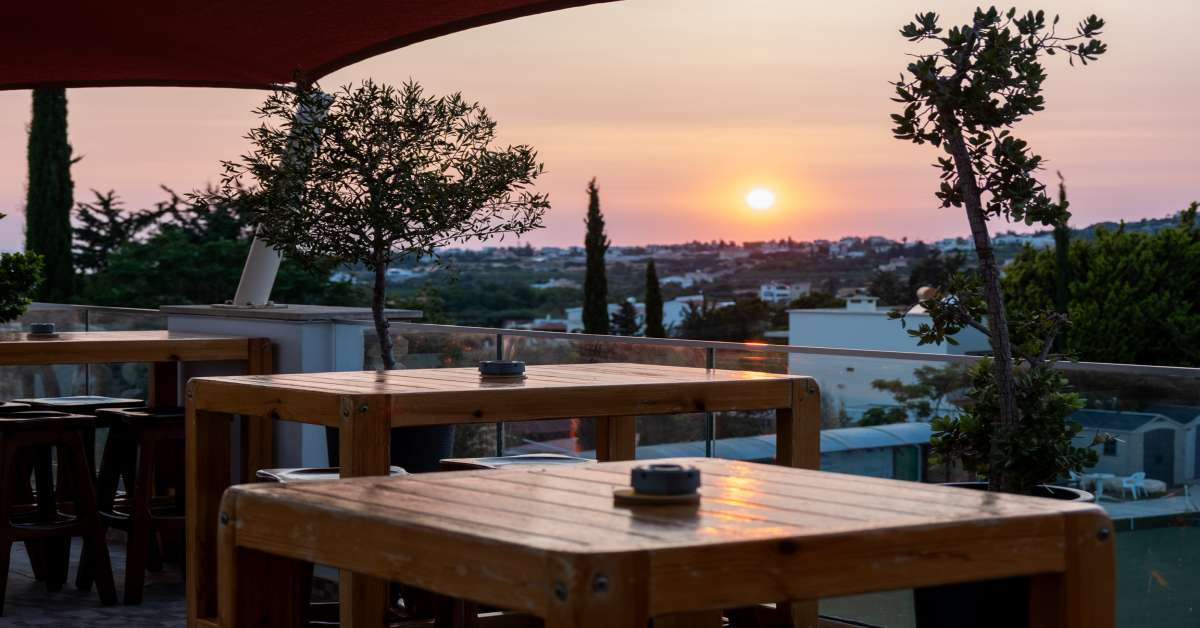 Neos Roof Garden