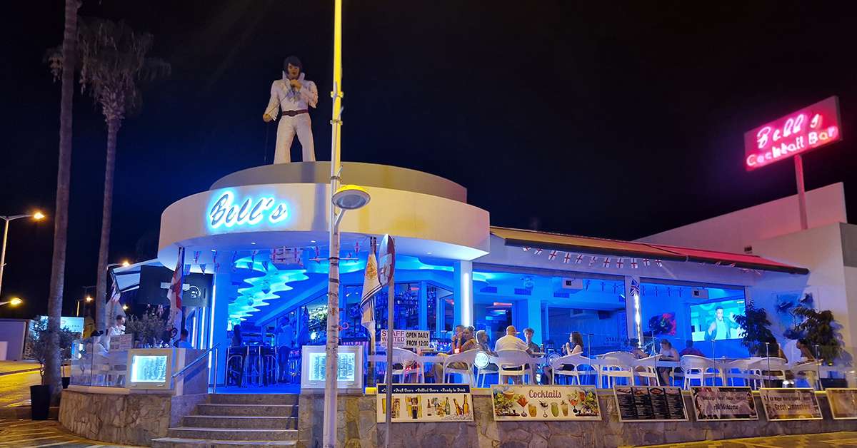 Bells Cocktail Bar