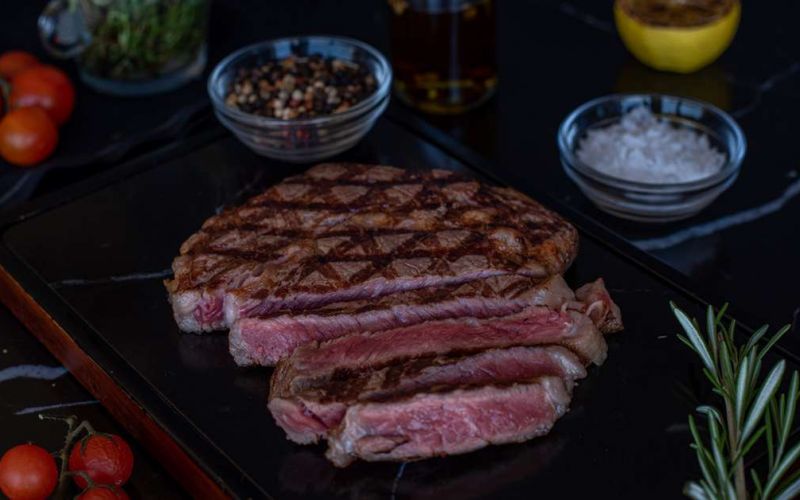 Hobos Steak House